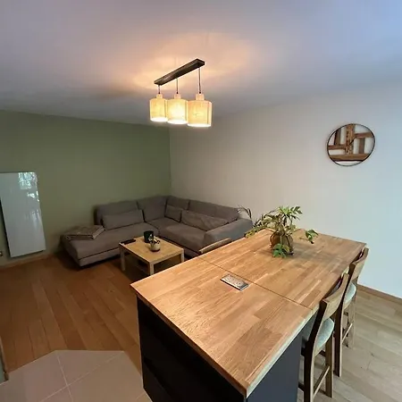 Apartment Hyper Centre Avec Parking Privatif *