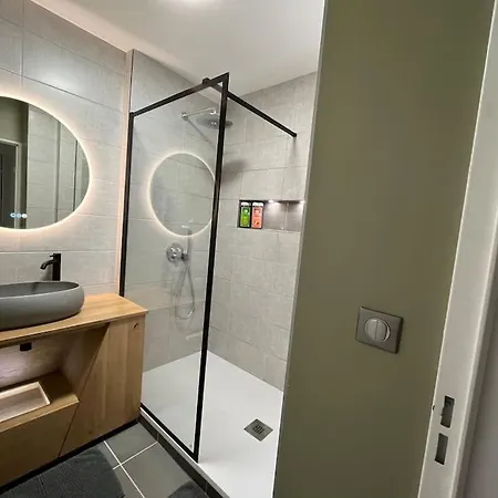Hyper Centre Avec Parking Privatif Apartment Rouen